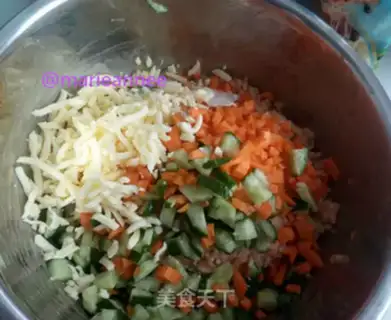 Make Rice ham and sausage pizza step 4