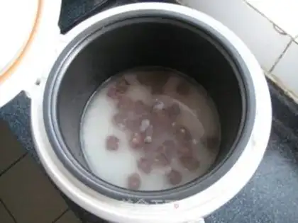 Make Blue sausage rice step 2