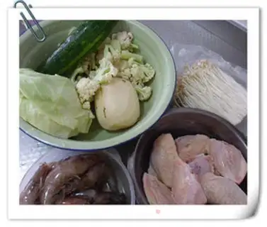 Make Hot chicken fin shrimp step 0