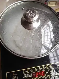 Make The moon