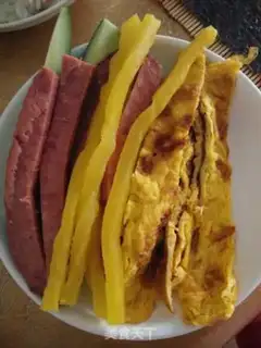 Make Tuna sushi step 3