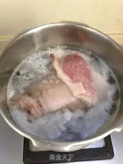 Make Red elbow step 1