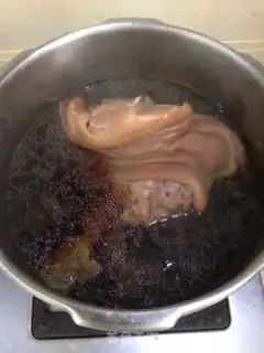 Make Red elbow step 4