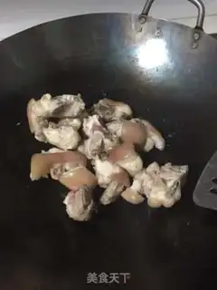Make Saffron feet step 2