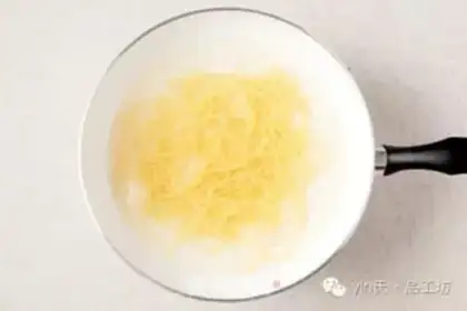 Make Garlic mushroom olive pasta step 1