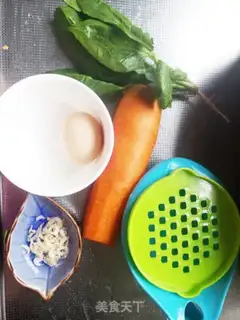 Make Shrimp spinach eggs step 0