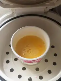 Make Shrimp spinach eggs step 7