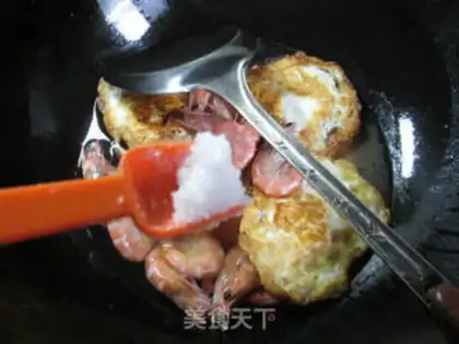 Make Shrimp fried eggs step 6