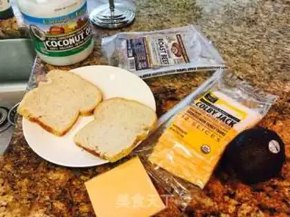 Make Cheeseburger breakfast step 0