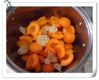 Make Ice cream almonds step 2