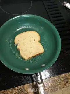 Make Cheeseburger breakfast step 3