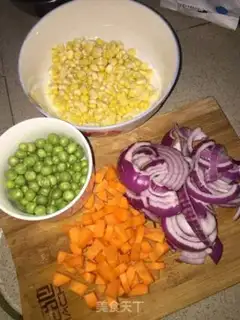 Make Two-way pizzas, sea and land step 2