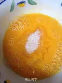 Make Milk omelet step 1
