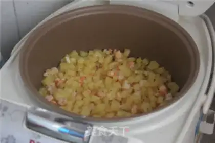 Make Potato shrimp rice step 5