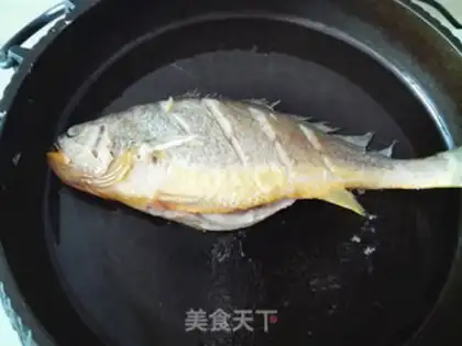 Make Scramble the yellowfish step 3