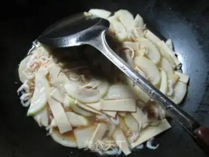 Make Shrimp skins are a thousand smelts step 10