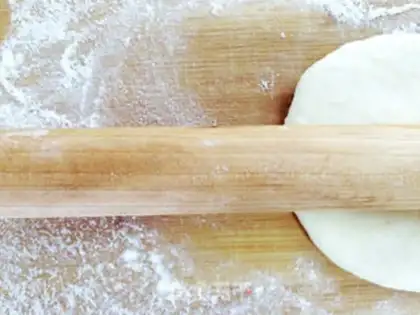 Make Old Beijing chicken roll step 5