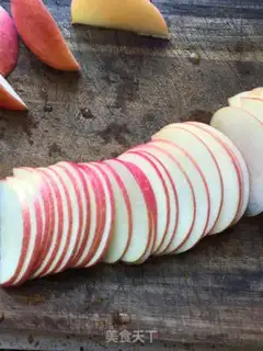 Make Rose apple rolls step 1