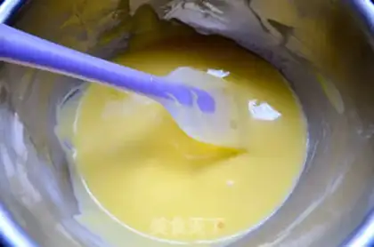 Make The original cake roll step 5
