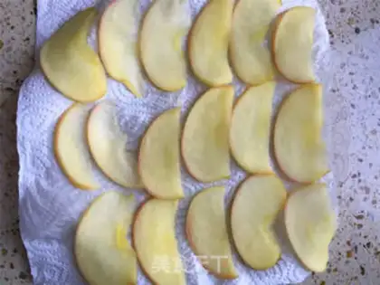 Make Rose apple rolls step 5