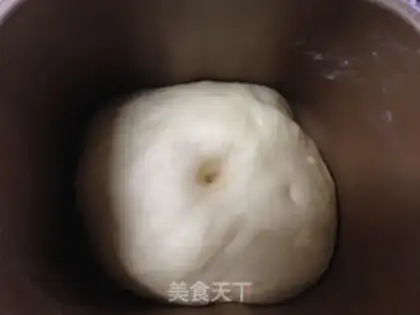Make caterpillar bread step 4