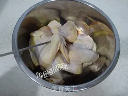 Make Orléans roast chicken wings step 3