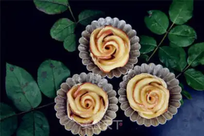 Make Rose apple rolls step 15