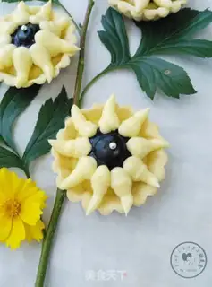 Make Chocolate Lemon Tower step 18