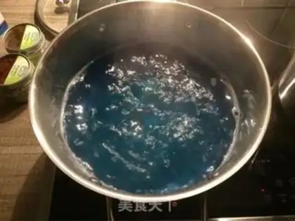 Make Creative deep sea octopus pasta step 0