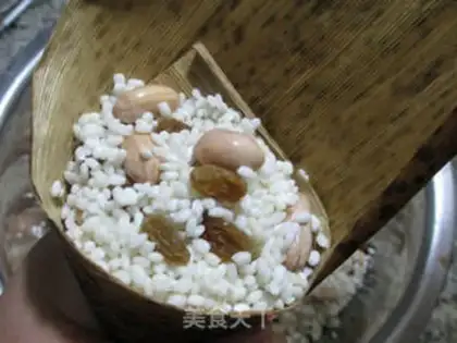 Make Peanut rice raisins step 5