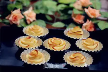 Make Rose apple rolls step 21