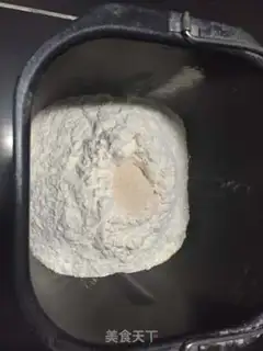 Make Coconut hands tore toast step 1