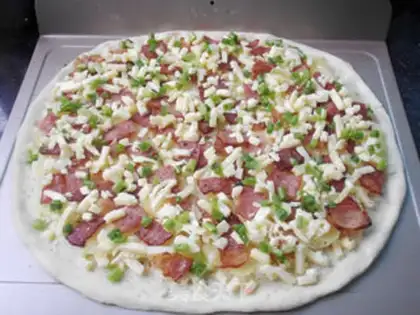 Make Potato bacon pizza step 9