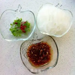 Make Garlic fan dolls step 1