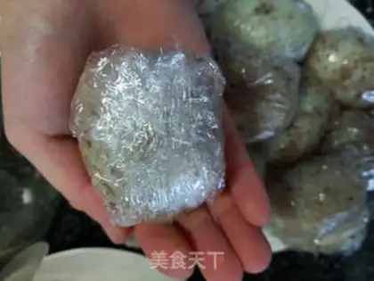 Make A duck egg step 7