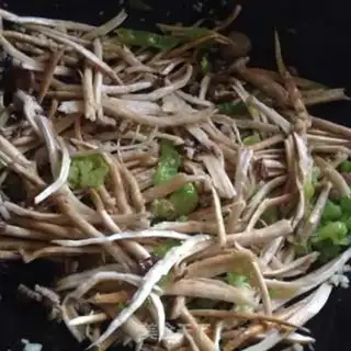 Make Wrinkled peppers for tea and mushrooms step 1