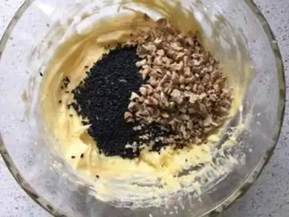 Make Black Sesame Peach Handmade Cookie step 5