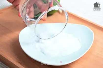 Make Horseshoe pineapple step 2