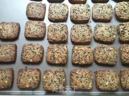 Make Black Sesame Peach Handmade Cookie step 12