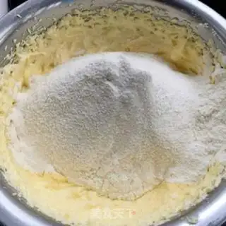 Make Old butter cake step 7