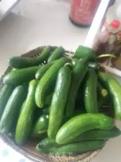 Make Homemade cucumber step 0