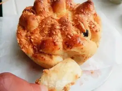Make Let go of the meat and tear bread step 20