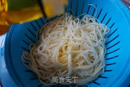 Make ♪ Spaghetti noodles ♪ step 3