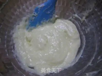 Make SpongeBob paint cake rolls step 2