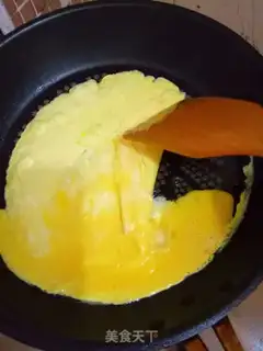 Make Pepper ham and egg fried rice step 2