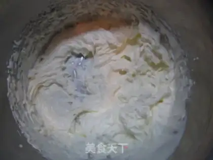 Make SpongeBob paint cake rolls step 11