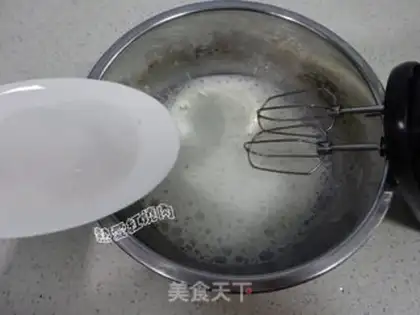 Make Strawberry cake rolls step 7