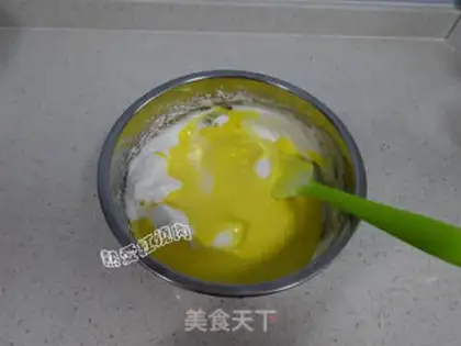 Make Strawberry cake rolls step 10