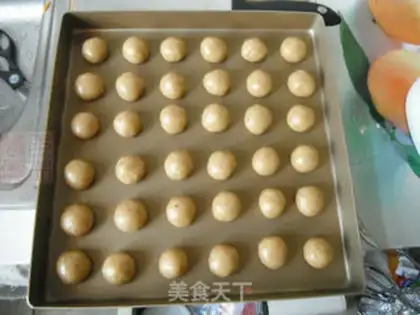 Make Red-tree souffle ball step 6