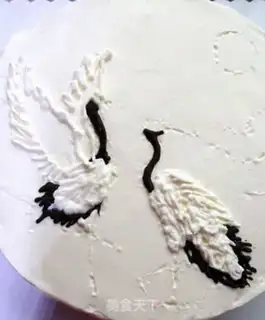 Make Pine crane birthday cake step 8